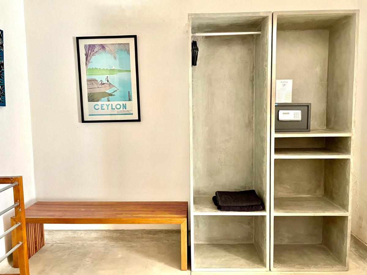 Isana Beach House Tangalle Esterno foto