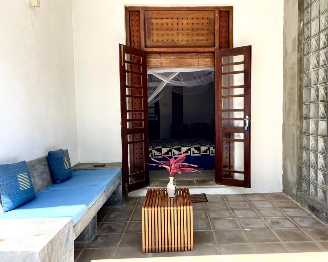 Isana Beach House Tangalle Esterno foto