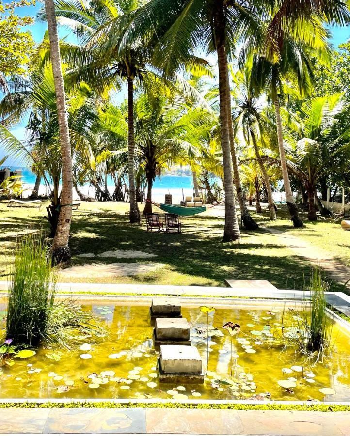 Isana Beach House Tangalle Esterno foto